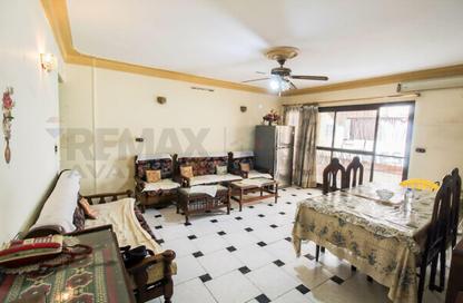 Apartment - 3 Bedrooms - 1 Bathroom for sale in Smouha - Hay Sharq - Alexandria