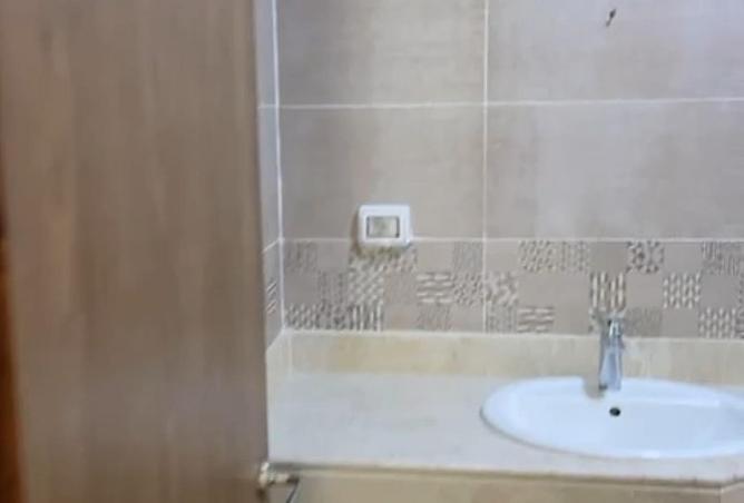 75664610 - Property Image 3