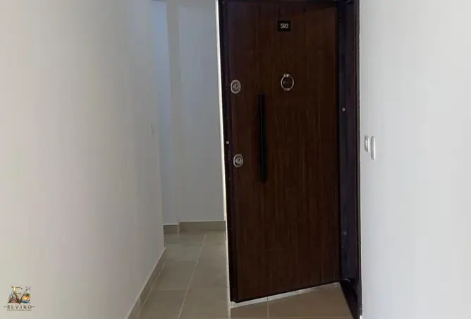 102918700 - Property Image 3