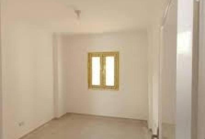 79711995 - Property Image 2