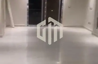 Apartment - 2 Bedrooms - 2 Bathrooms for rent in Fifth Square - The 5th Settlement - New Cairo City - Cairo