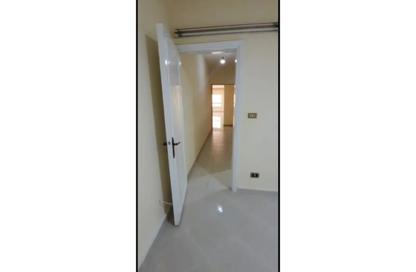 Apartment - 3 - 1 for sale in Samir Abdel Raouf St. - 8th Zone - Nasr City - Cairo