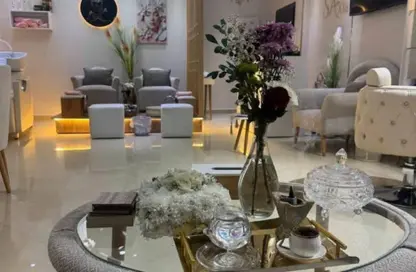 محل تجاري - استوديو - 1 حمام للايجار في البنفسج - مدينة القاهرة الجديدة - القاهرة