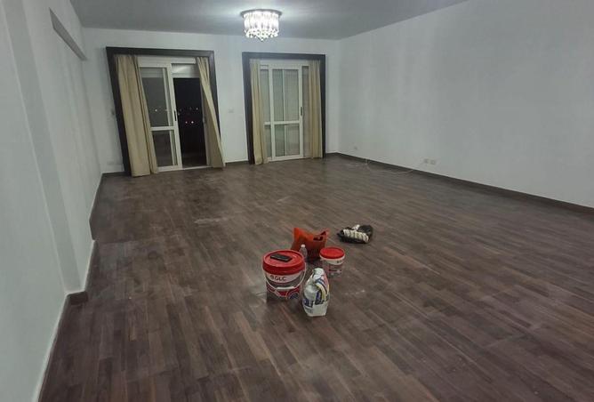 8703650 - Property Image 2