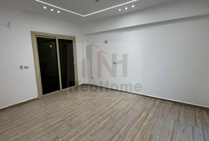 56493761 - Property Image 3