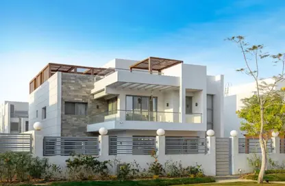 Villa - 6 Bedrooms - 7 Bathrooms for sale in Cleopatra Square - 26th of July Corridor - 6 October City - Giza