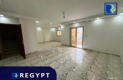 Office Space - Studio - 2 Bathrooms for rent in Al Laselky St. - El Laselky - New Maadi - Hay El Maadi - Cairo