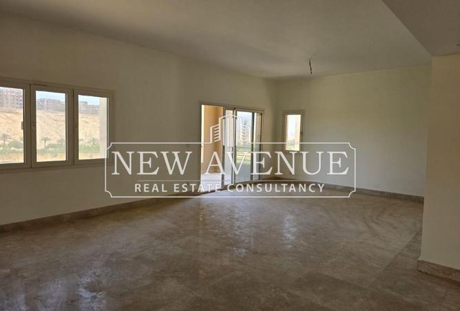 70094236 - Property Image 3