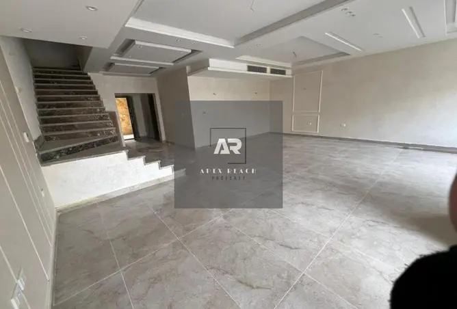 100093659 - Property Image 2
