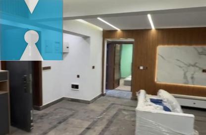 Apartment - 3 Bedrooms - 2 Bathrooms for sale in Palms - Al Wahat Road - 6 October City - Giza
