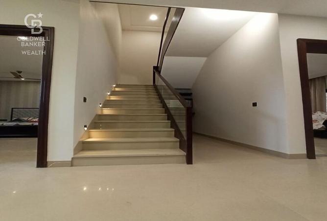 8721144 - Property Image 3