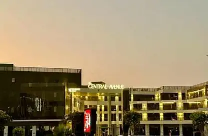 Clinic - 3 Bedrooms for rent in Central Avenue - 2nd District - Sheikh Zayed City - Giza