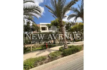 Townhouse - 4 Bedrooms - 4 Bathrooms for sale in District 5 - 5th Settlement Compounds - The 5th Settlement - New Cairo City - Cairo