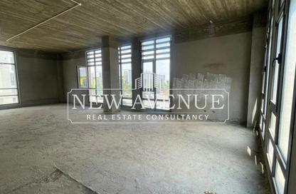 Office Space - 3 Bedrooms - 3 Bathrooms for sale in District 5 - 5th Settlement Compounds - The 5th Settlement - New Cairo City - Cairo