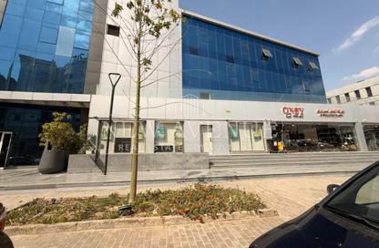 مساحات مكتبية - استوديو - 2 حمامات للايجار في مركز القاهرة الجديدة - شارع التسعين الشمالي - التجمع الخامس - مدينة القاهرة الجديدة - القاهرة