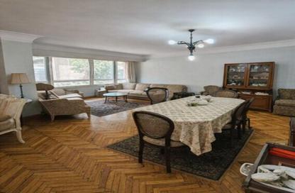 Apartment - 3 Bedrooms - 2 Bathrooms for sale in Street 6 - Maadi - Hay El Maadi - Cairo