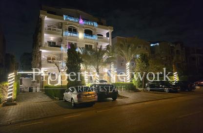 Apartment - 4 Bedrooms - 3 Bathrooms for sale in West Arabella - 5th Settlement Compounds - The 5th Settlement - New Cairo City - Cairo