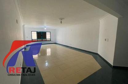 Apartment - 3 Bedrooms - 2 Bathrooms for rent in Saeed Zakaria St. - Al Sefarat District - Nasr City - Cairo