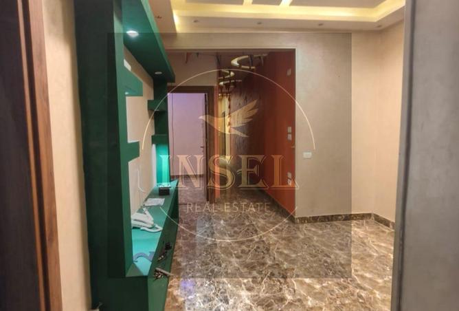 8582201 - Property Image 3