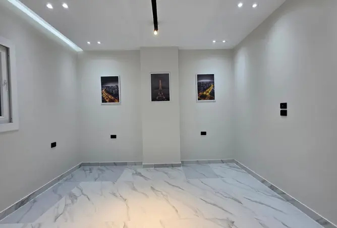 109353902 - Property Image 3