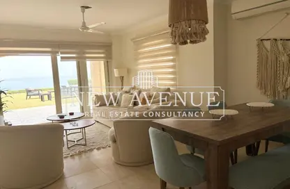 منزل مزدوج - 3 غرف نوم - 3 حمامات للبيع في تلال السخنة - العين السخنة - السويس