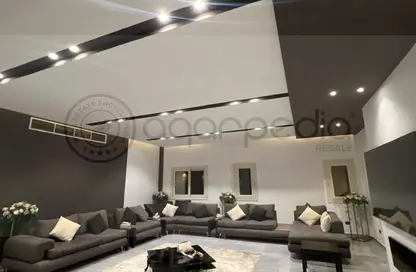 فيلا - 8 غرف نوم - 7 حمامات للبيع في ذا بورتال - بيفرلي هيلز - كمبوندات الشيخ زايد - الشيخ زايد - الجيزة