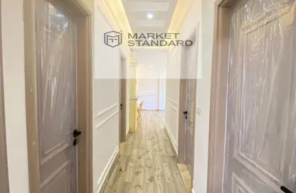 شقة - 3 غرف نوم - 2 حمامات للبيع في B11 - مدينتي - القاهرة