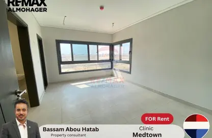 Clinic - 2 Bedrooms - 1 Bathroom for rent in New Giza - Cairo Alexandria Desert Road - 6 October City - Giza
