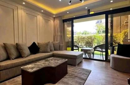 Duplex - 4 Bedrooms - 4 Bathrooms for sale in Royal City - Sheikh Zayed Compounds - Sheikh Zayed City - Giza