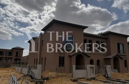 تاون هاوس - 3 غرف نوم - 3 حمامات للبيع في فيلدج ويست - كمبوندات الشيخ زايد - الشيخ زايد - الجيزة