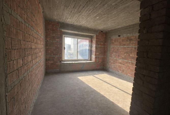 68270898 - Property Image 2