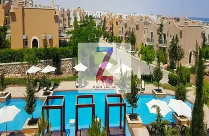 Chalet - 2 Bedrooms - 2 Bathrooms for sale in Mountain View - Ras Al Hekma - North Coast