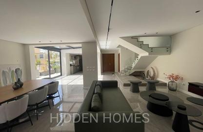 Villa - 3 Bedrooms - 3 Bathrooms for sale in Sodic East - 6th District - New Heliopolis - Cairo Villa - 3 Bedrooms - 3 Bathrooms for sale in Sodic East - 6th District - New Heliopolis - Cairo