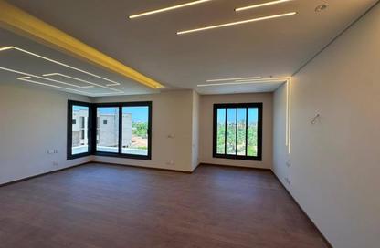 فيلا - 4 - 4 للبيع في نيو جيزة - طريق مصر اسكندرية الصحراوي - مدينة 6 أكتوبر - الجيزة