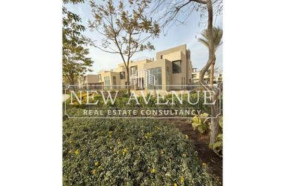 Villa - 4 Bedrooms - 4 Bathrooms for sale in Sodic East - 6th District - New Heliopolis - Cairo
