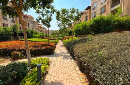 Apartment - 3 Bedrooms - 3 Bathrooms for sale in Stone Residence - 5th Settlement Compounds - The 5th Settlement - New Cairo City - Cairo