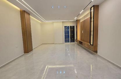 Apartment - 3 Bedrooms - 2 Bathrooms for sale in Gate 4 - Mena - Hadayek El Ahram - Giza