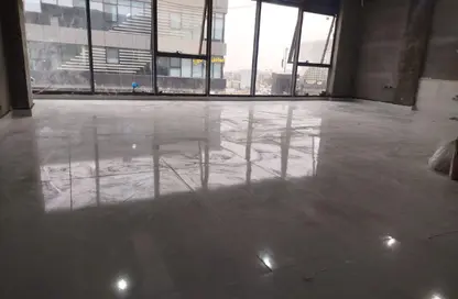 مكتب عمل جماعي - 2 غرف نوم - 2 حمامات للايجار في ذا جيت بلازا مول - الحي العاشر - الشيخ زايد - الجيزة