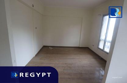Office Space - 2 Bedrooms - 2 Bathrooms for rent in Street 233 - Degla - Hay El Maadi - Cairo