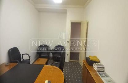 مساحات مكتبية - استوديو - 1 حمام للبيع في شارع اسماعيل رمزي - ميدان الجامع - مصر الجديدة - القاهرة