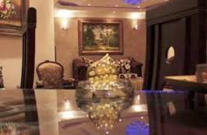 Apartment - 3 Bedrooms - 2 Bathrooms for rent in Al Mansoura - Al Daqahlya