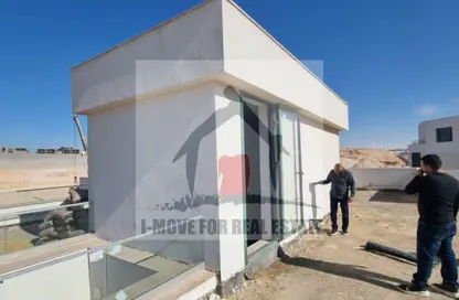 تاون هاوس - 3 غرف نوم - 4 حمامات للبيع في چون - راس الحكمة - الساحل الشمالي