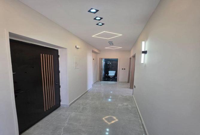 8677830 - صورة العقار 2