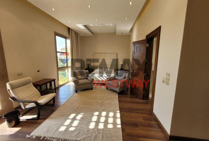 8612755 - Property Image 3