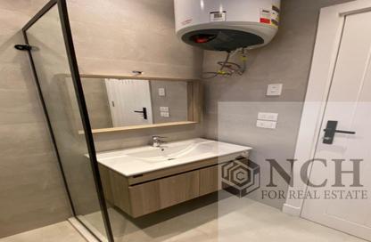 Apartment - 2 Bedrooms - 3 Bathrooms for rent in Lake View Residence - 5th Settlement Compounds - The 5th Settlement - New Cairo City - Cairo