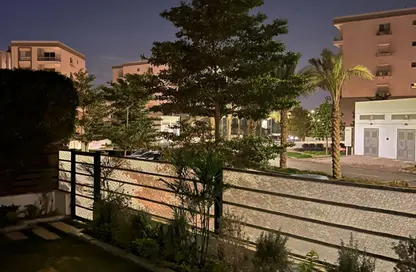 Apartment - 2 Bedrooms - 3 Bathrooms for rent in Hyde Park - New Cairo City - Cairo