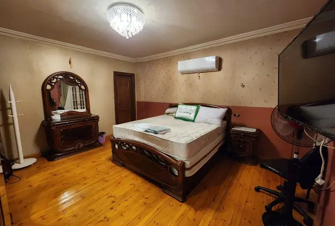 76239241 - Property Image 3