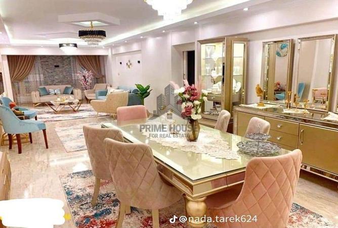 8600324 - Property Image 2