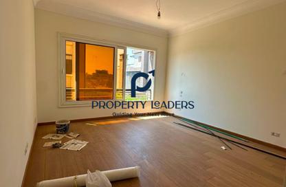 فيلا - 5 - 5 للايجار في نيو جيزة - طريق مصر اسكندرية الصحراوي - مدينة 6 أكتوبر - الجيزة