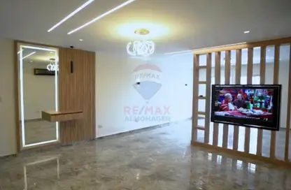 Apartment - 3 Bedrooms - 3 Bathrooms for sale in Regents Park - Al Andalus District - New Cairo City - Cairo